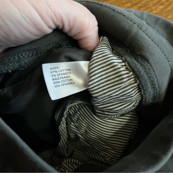 Duluth Trading olive cargo joggers pants women’s 6 gorpcore utility - Picture 5 of 8